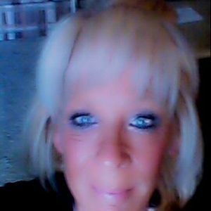 Meet your Posher, Janet